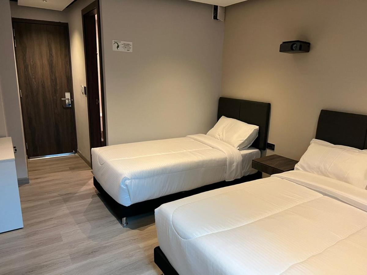 Hotel Htl Богота Екстер'єр фото
